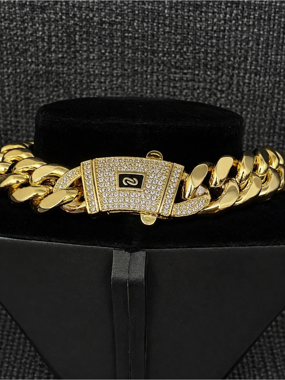 Gold Cuban Link Chain Necklace for Men